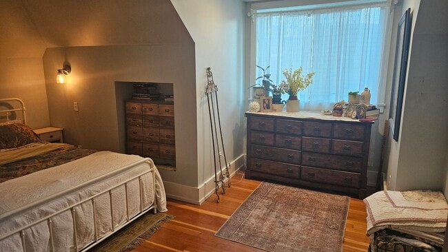 Photo - 607 W Main St