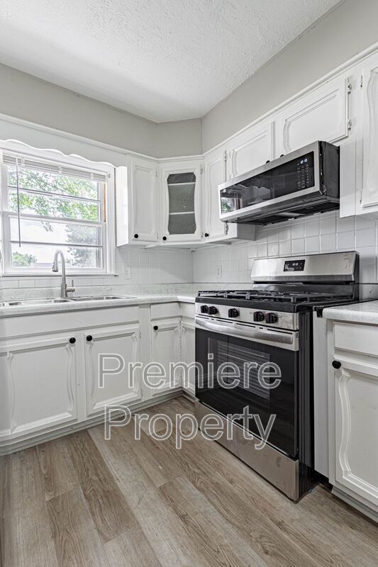 Photo - 5504 E 101st St