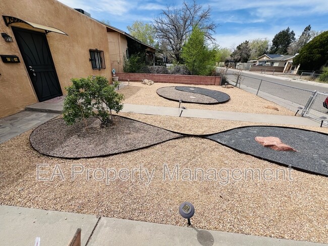 Photo - 1402 Phoenix Ave NW