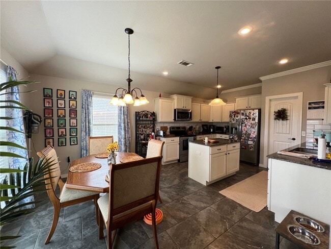 Photo - 3697 Serenity St