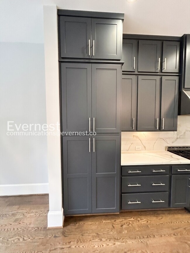 Photo - 5-Bed/4-Bath/Voucher Accepted/Available Now!