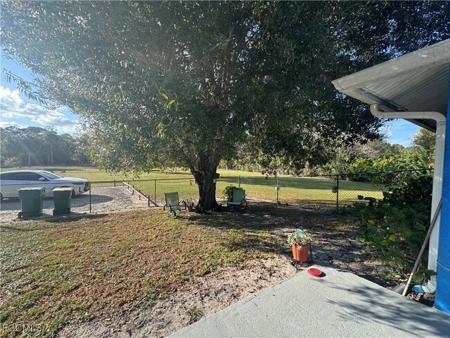 Photo - 291 16th St NE