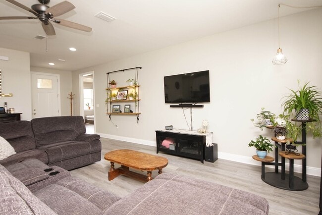 Photo - Newer Home in Valparaiso