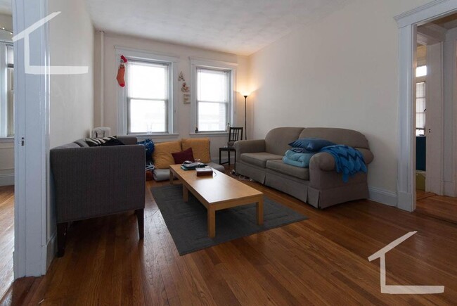 Photo - 114 Brainerd Rd Condo