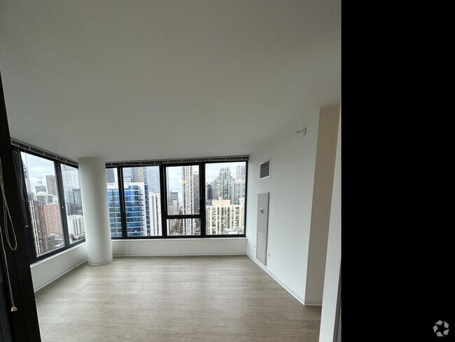 Building Photo - 2 bedroom in Chicago IL 60654 Unit 2401 Rental