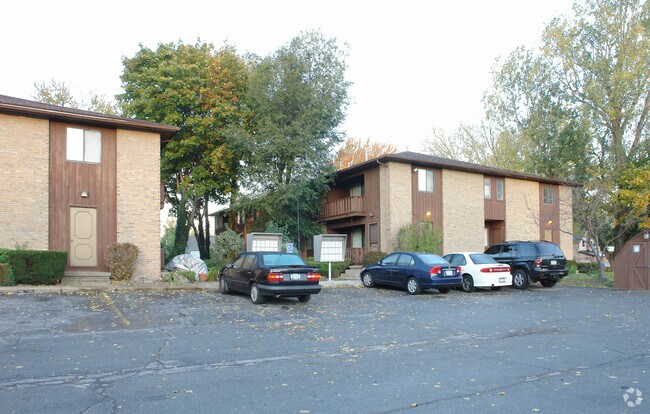 Photo - Trident Square Apartments