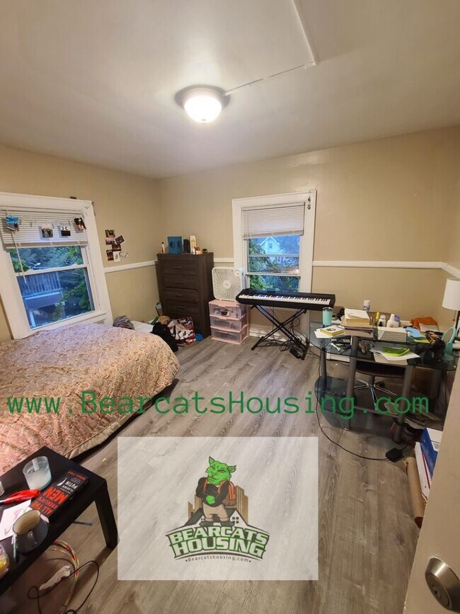 Photo - 109 Chestnut St