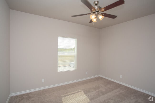 2BR, 2BA - 920SF - Designer Two