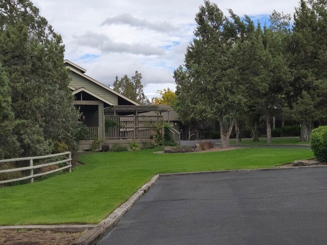 Photo - Stunning Views, Executive Home in Equestri...