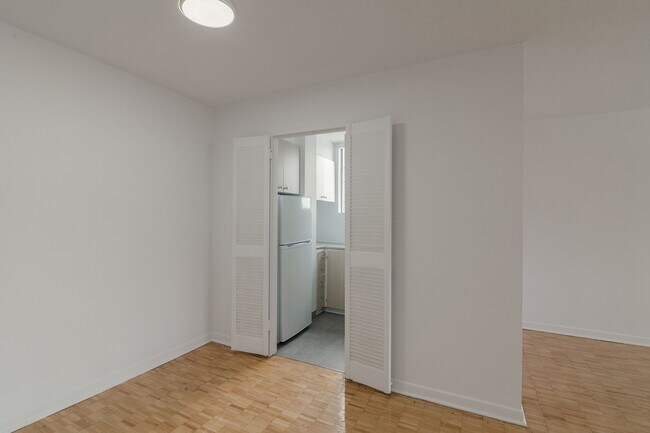 Photo - 1975 Maisonneuve Blvd W Unité 1711