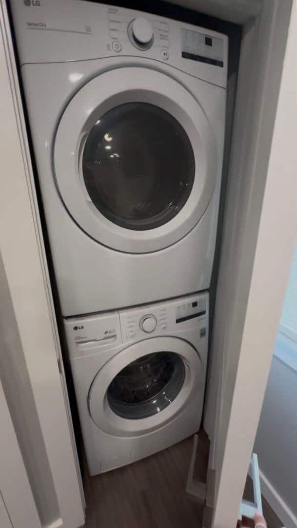 Photo - Knollwood Apartments