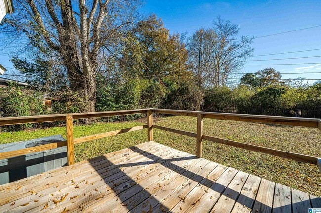 Photo - 1425 66th St