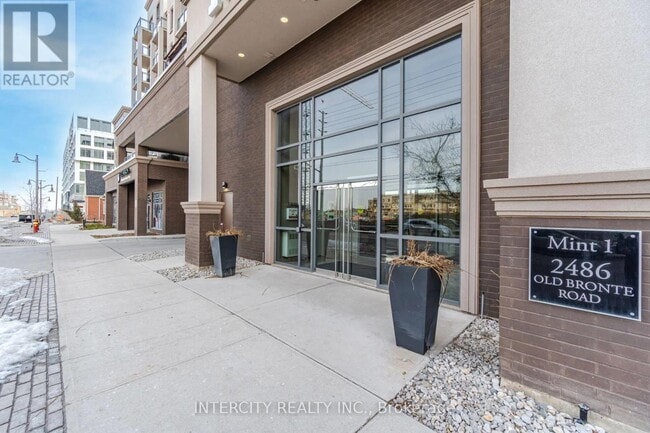 Photo - 2486 Old Bronte Rd Unit 308