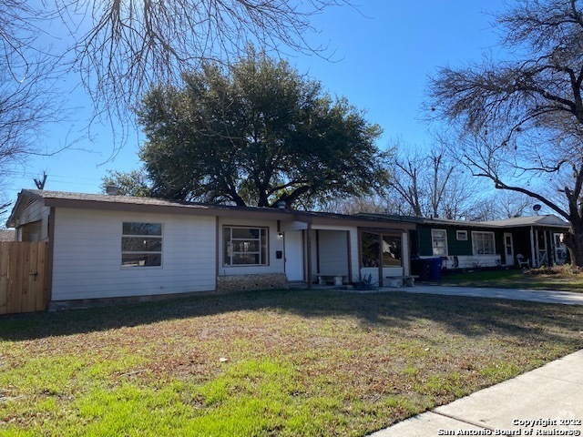 Building Photo - 146 Pilgrim Dr Rental