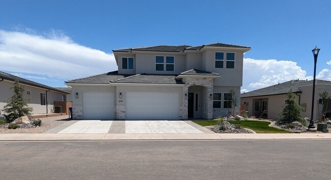 Photo - 693 S Taylor Creek Dr