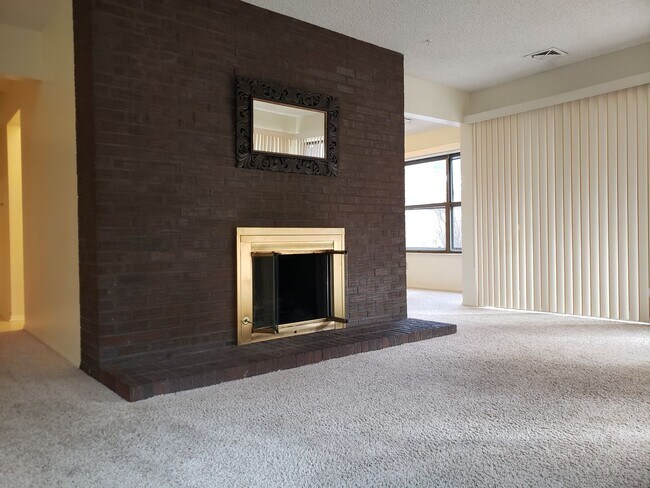 Photo - Sunny and Quiet Garden Level 3 bed, 2 bath... Unidad D1