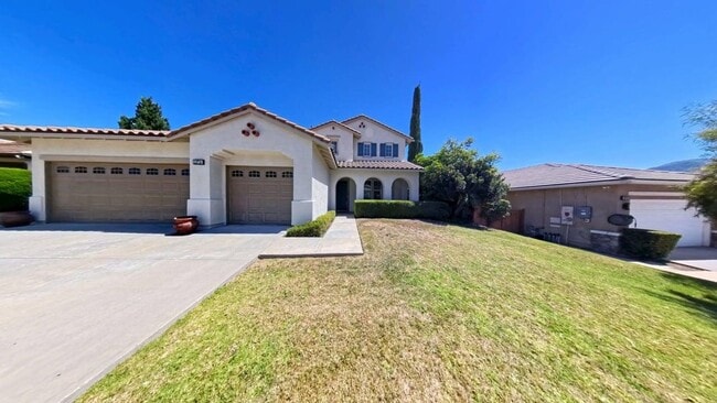 Photo - Welcome to your next dream home in Corona!