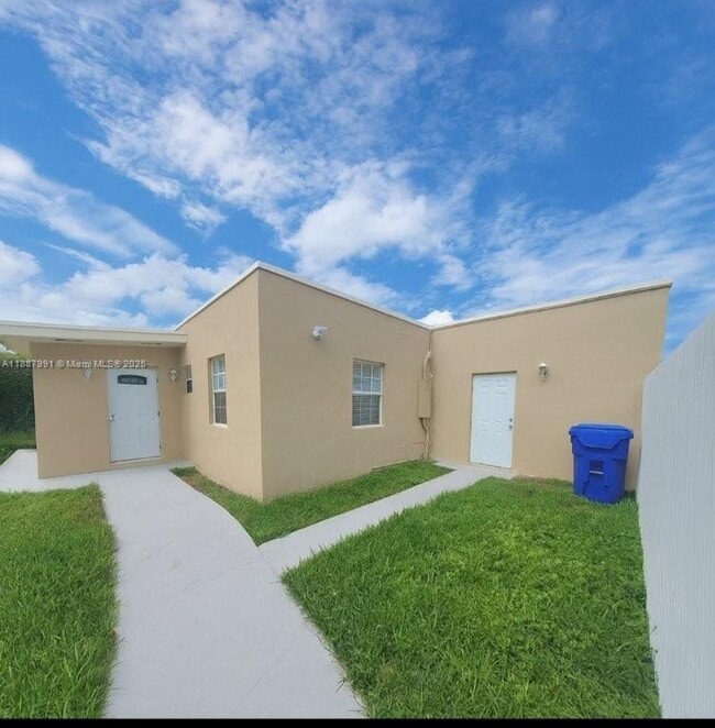 Photo - 2265 SW 15th St Unit Rear