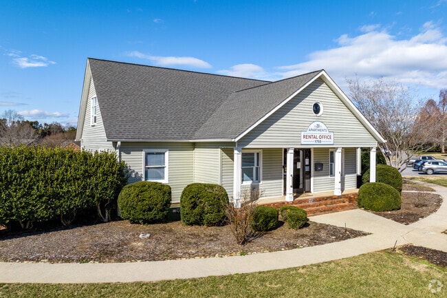 Apartments on 20th - Apartments on 20th