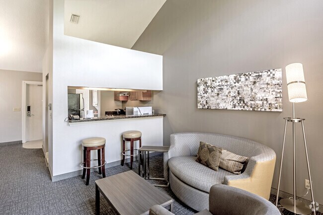 2BR,2BA - 1,000 SF