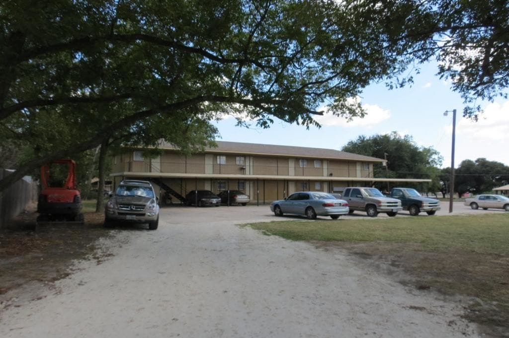 Photo - 505 Evergreen St