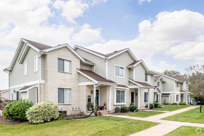 Madison Townhomes – Scenic View