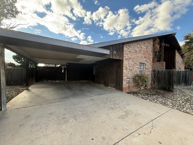 Building Photo - For Lease - 2701 Pagewood - Odessa TX