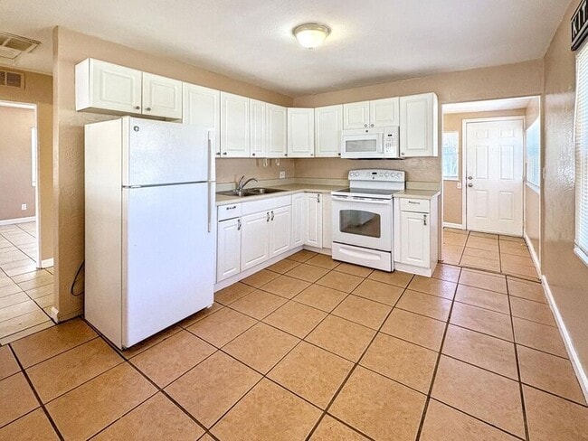 Photo - 2701 22nd Ave S