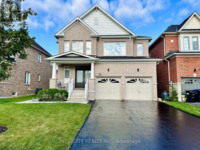 Photo - 77 Romanelli Cres