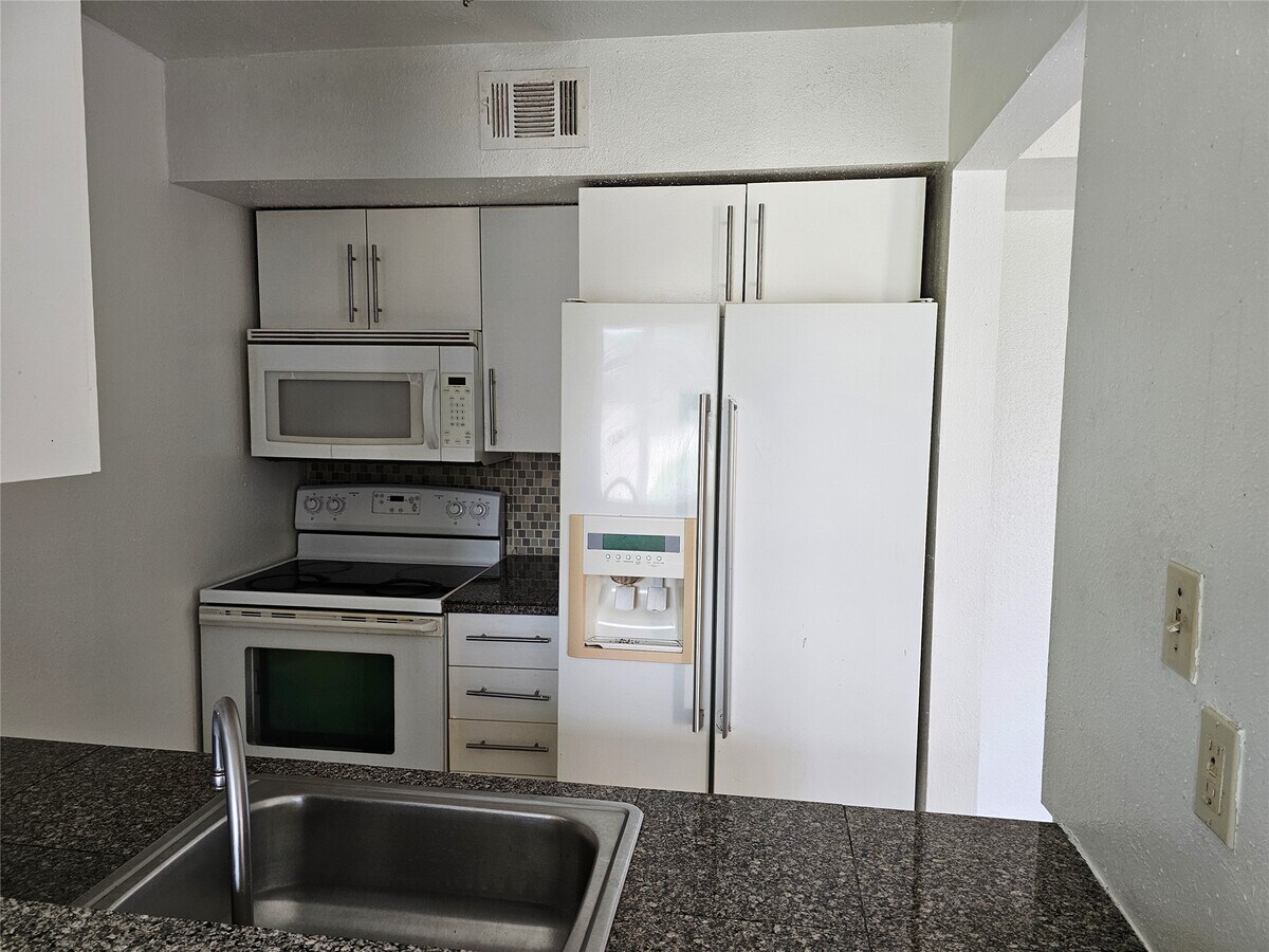 Photo - 12627 Ashford Meadow Dr Unidad A