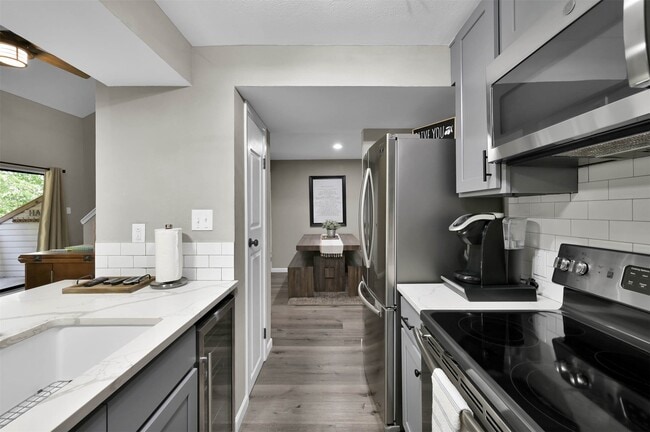 Photo - 3900 Aspen Dr