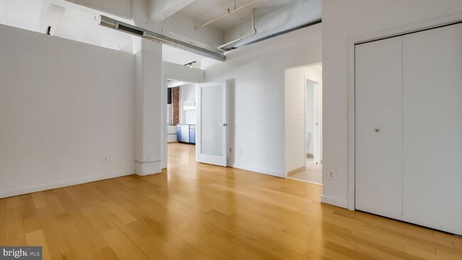 Photo - 444 N 4th St Unit 213