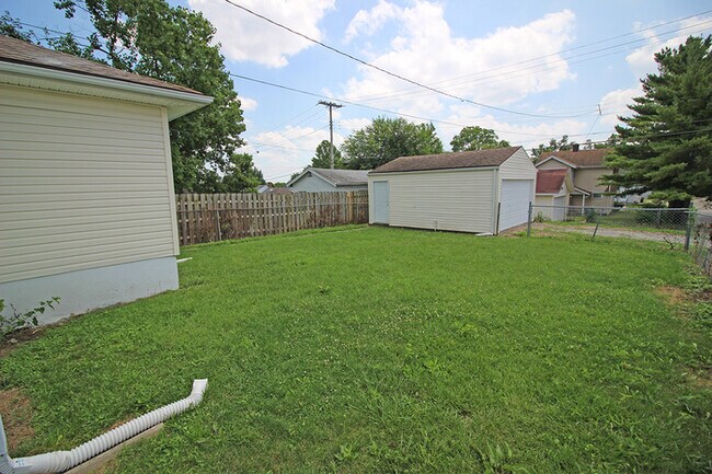 Photo - 200 E Siebenthaler Ave