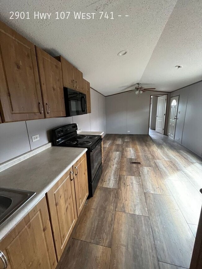 Photo - 2901 TX-107