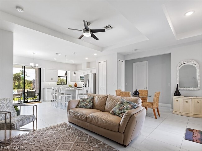 Photo - 490 37th Ave NW