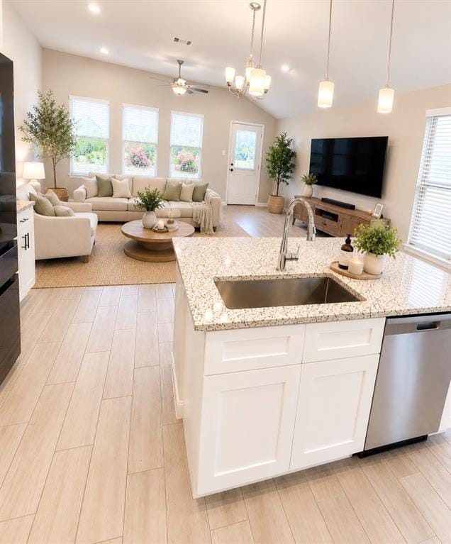 Building Photo - 117 Woods Edge Ln