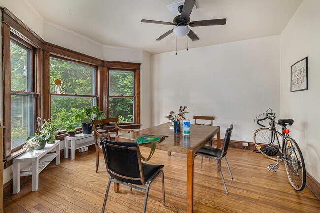 Photo - 405 N Ashley St