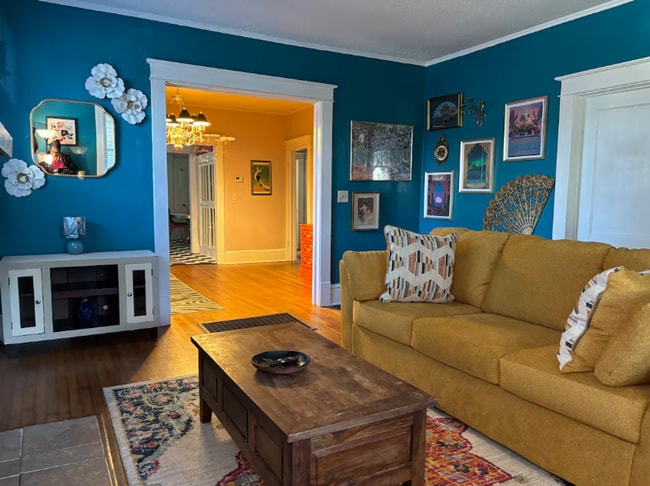 Photo - FURNISHED RENTAL