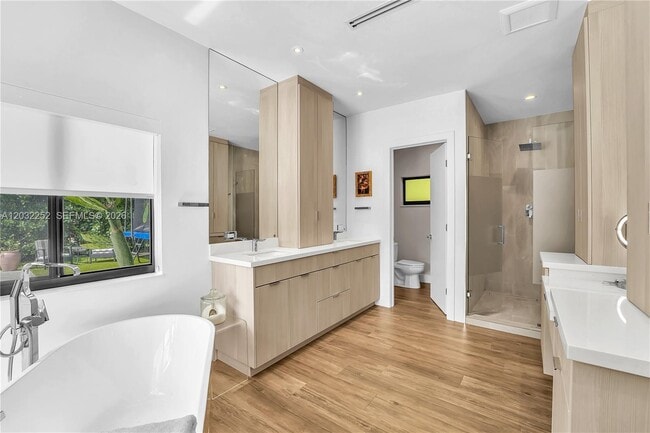 Photo - Southwest 84th Street, Miami, FL 33143 - 4 BR 3.5 BA house