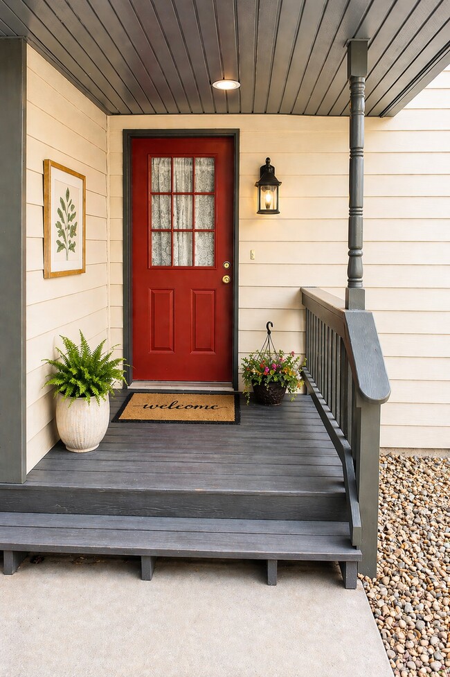 Photo - 1427 1/2 Walnut St