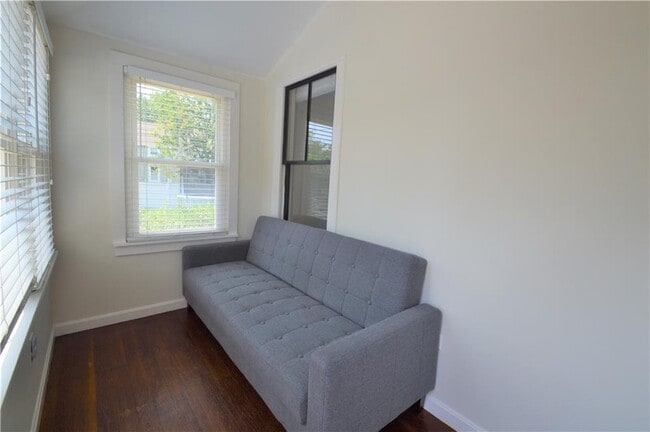 Photo - 108 Ormerod Ave