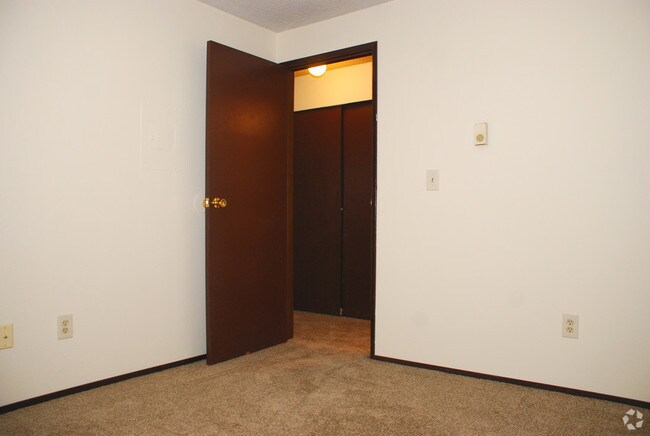 Photo - Canterbrook Village