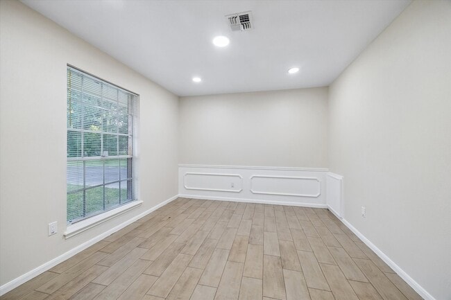 1307 Southern Hills Rd