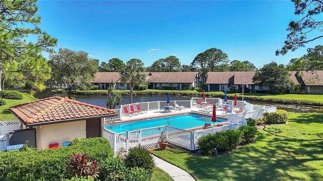 5205 Lake Village Dr Unit 16