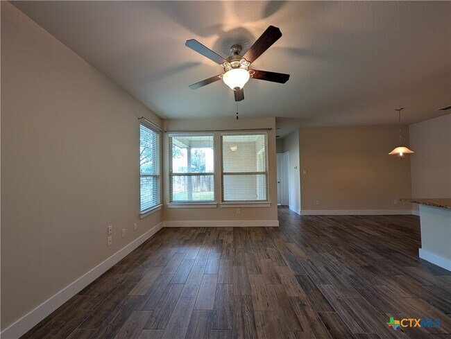 Photo - 711 Gristmill Dr