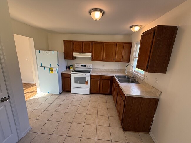 Photo - 12595 Southern Maryland Blvd
