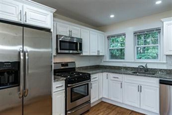 Building Photo - 51 Leamington Rd Unit 2