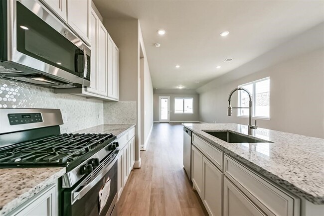 Photo - 745 Lake Lacosta Dr