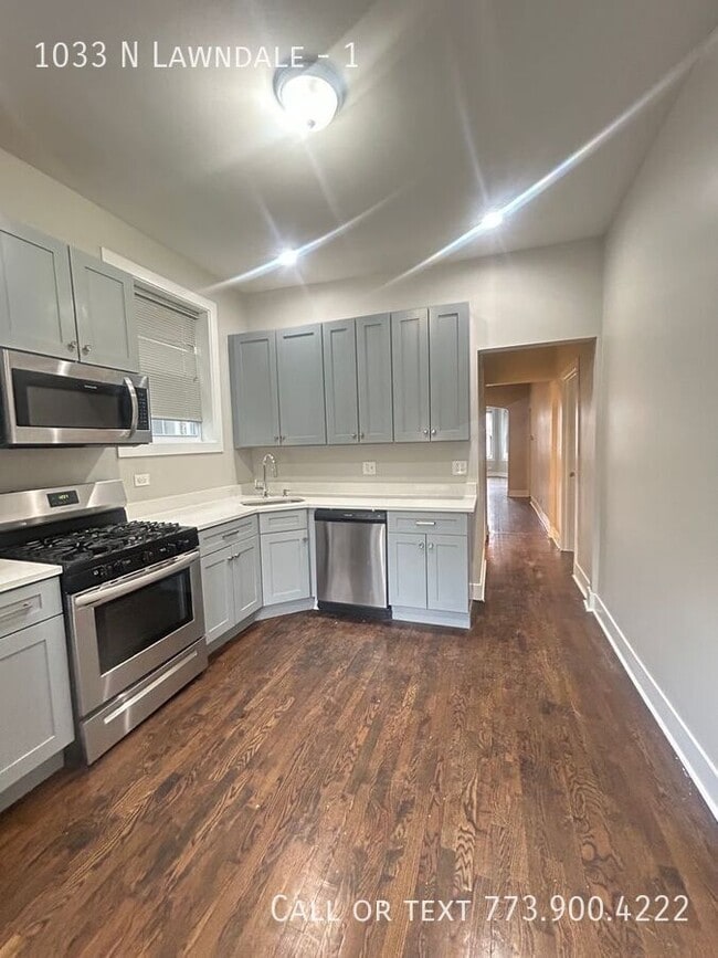 Photo - 1033 N Lawndale-1 Unidad 1