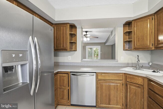 Photo - 4330 Gilmer Ct